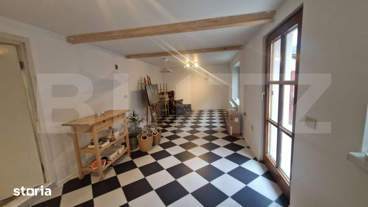 Casa in inimia Brasovului individuala la pret de apartament - Imagine principală: 2/13