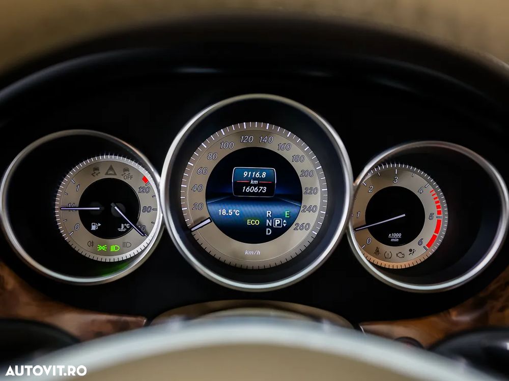 Mercedes-Benz CLS 350 d 4MATIC Aut - 15