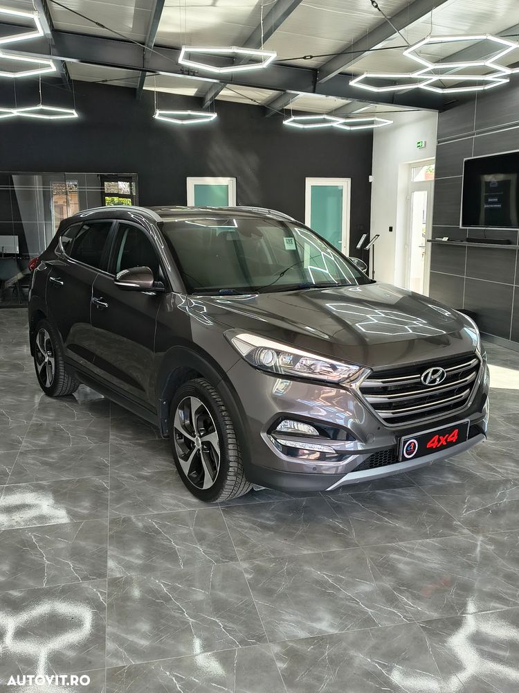 Hyundai Tucson - 2