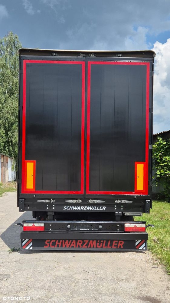Schwarzmuller S1 - 1