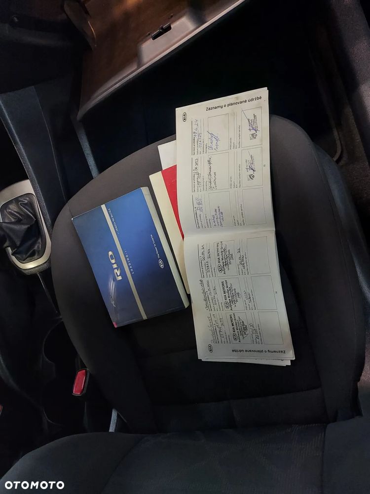 Kia Rio 1.2 Business Line - 26