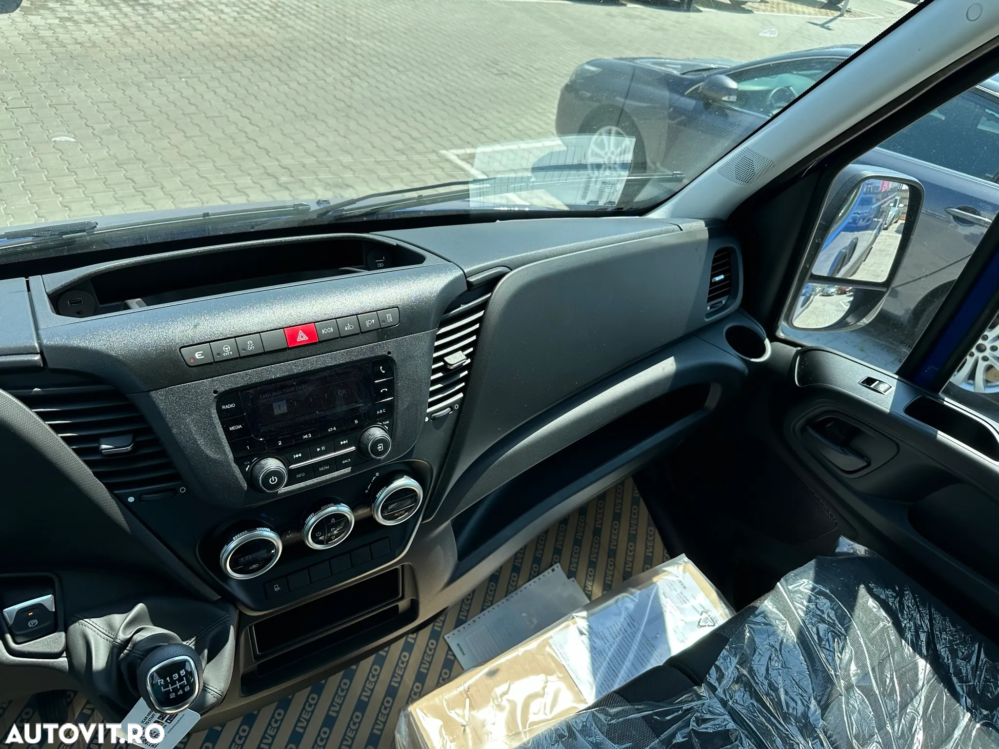 Iveco 35S18V - 12