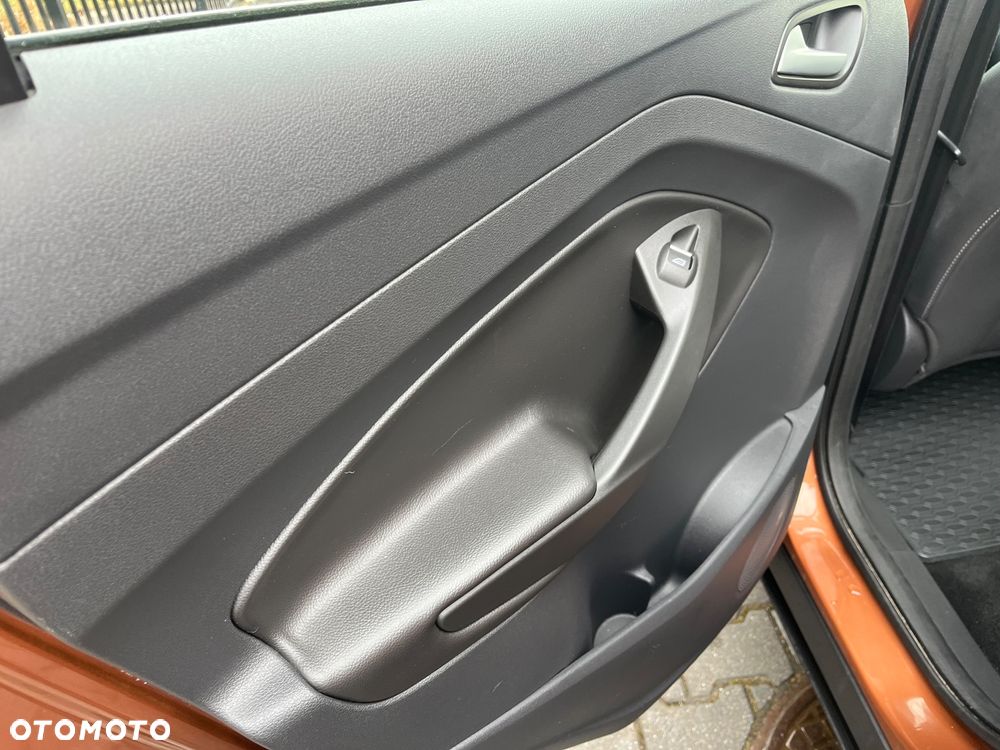 Ford Kuga 1.5 EcoBoost FWD Edition ASS GPF - 17