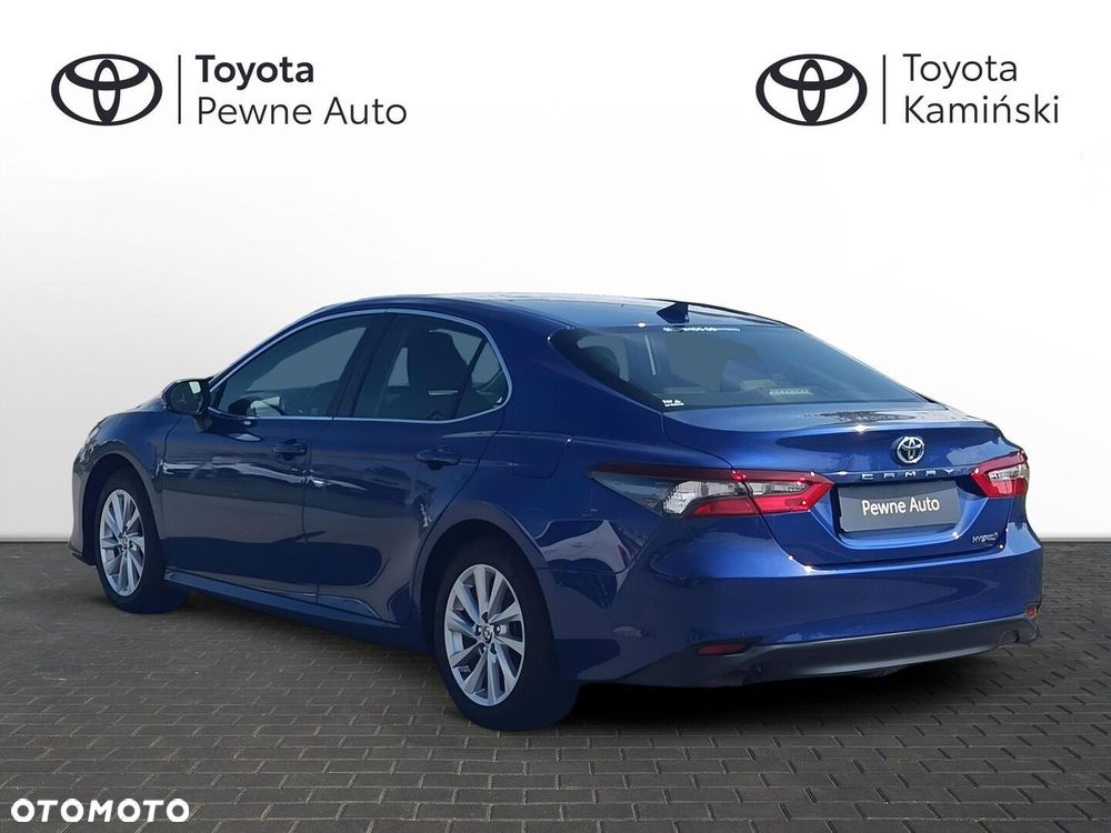 Toyota Camry 2.5 Hybrid Comfort CVT - 3
