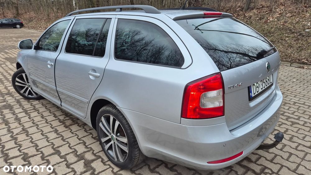 Skoda Octavia 1.6 TDI 4x4 Ambition - 7