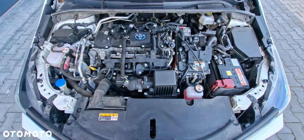 Toyota Corolla 1.8 Hybrid Comfort - 27