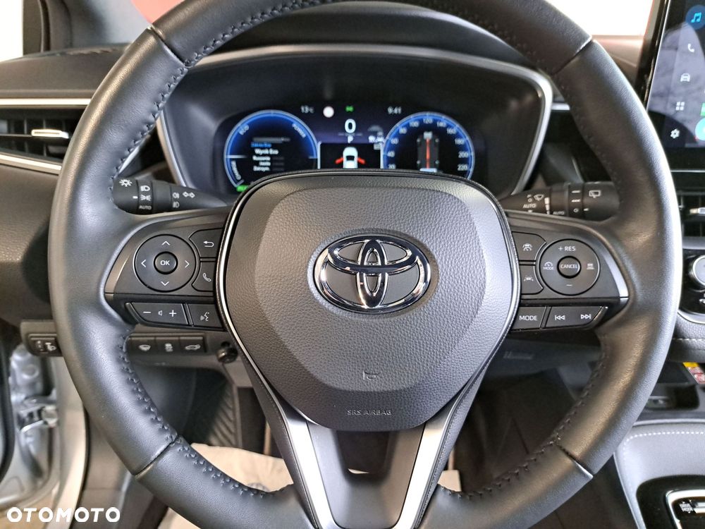 Toyota Corolla 1.8 Hybrid Style - 31