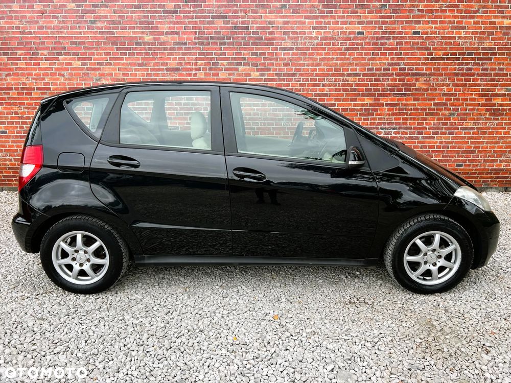 Mercedes-Benz Klasa A - 35