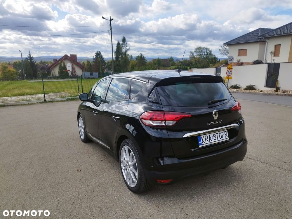 Renault Scenic TCe 160 GPF BLACK EDITION - 26