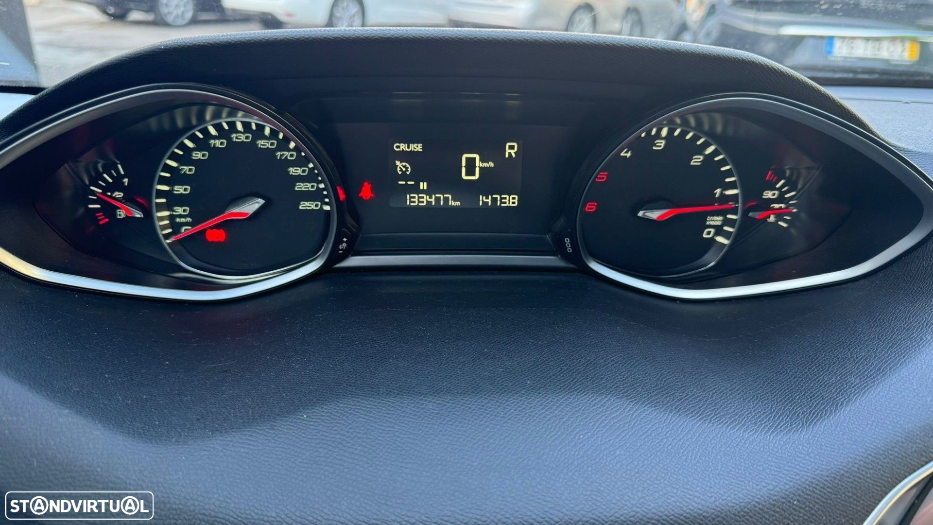 Peugeot 308 1.5 BlueHDi Allure Pack EAT8 - 15