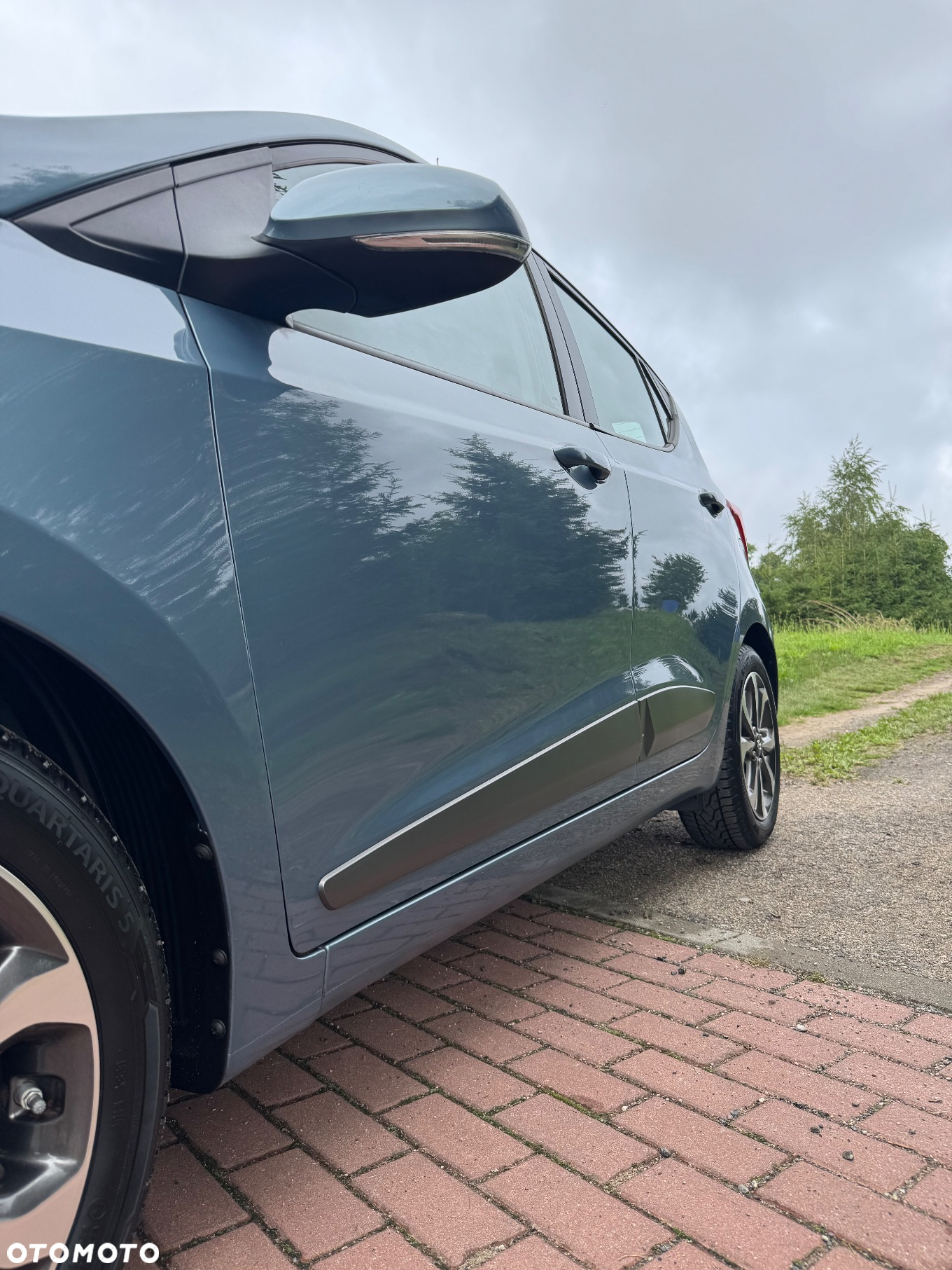 Hyundai i10 1.0 Premium - 11