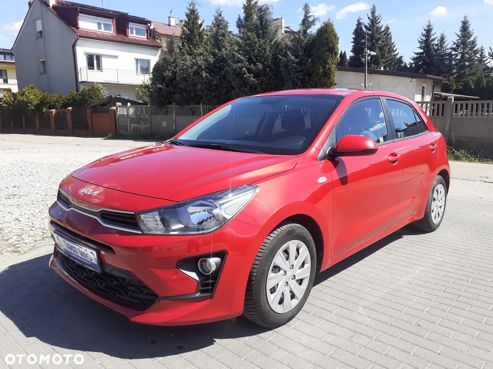 Kia Rio - 1