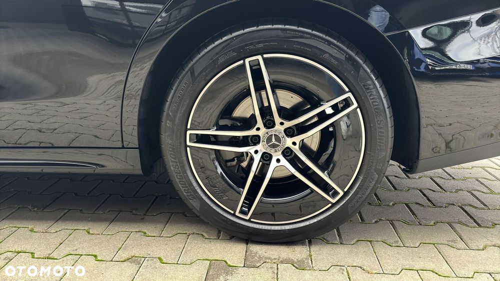 Mercedes-Benz Klasa E - 17