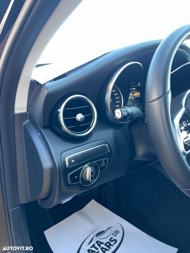 Mercedes-Benz C 220 d 4Matic 9G-TRONIC Exclusive - 30