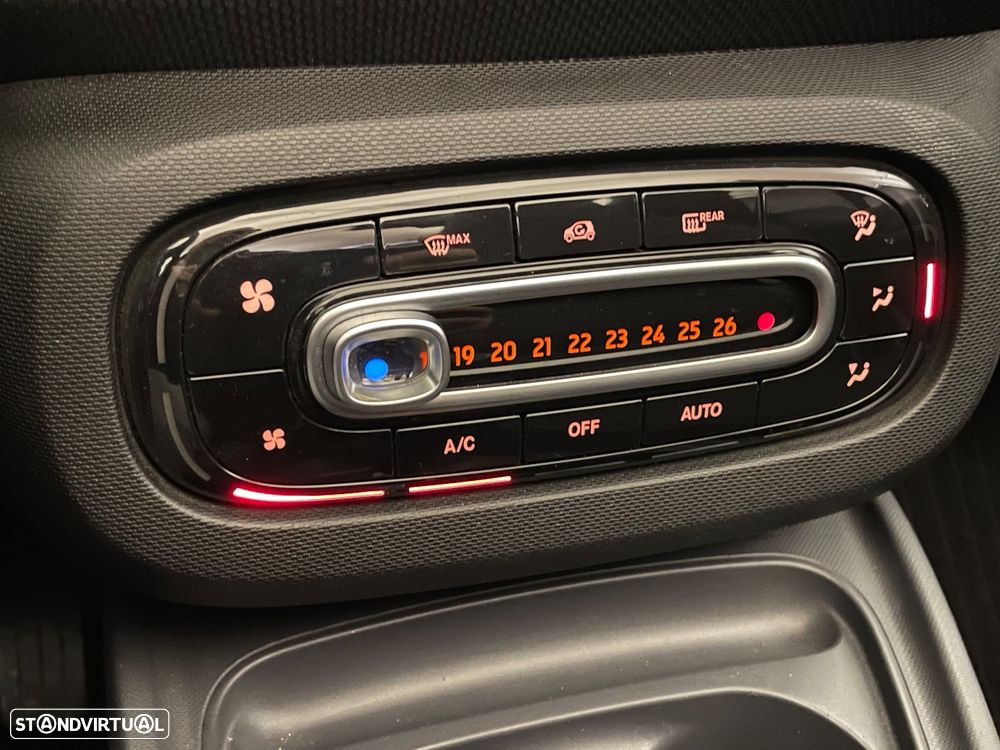 Smart Fortwo Cabrio passion - 17