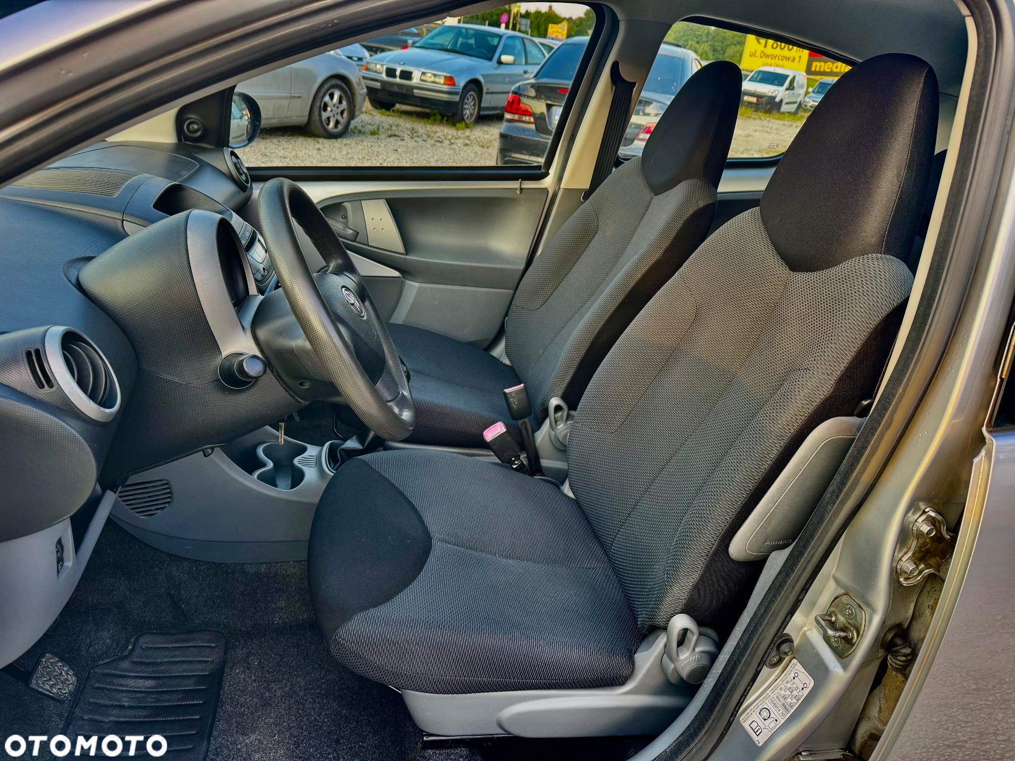 Toyota Aygo Cool - 12