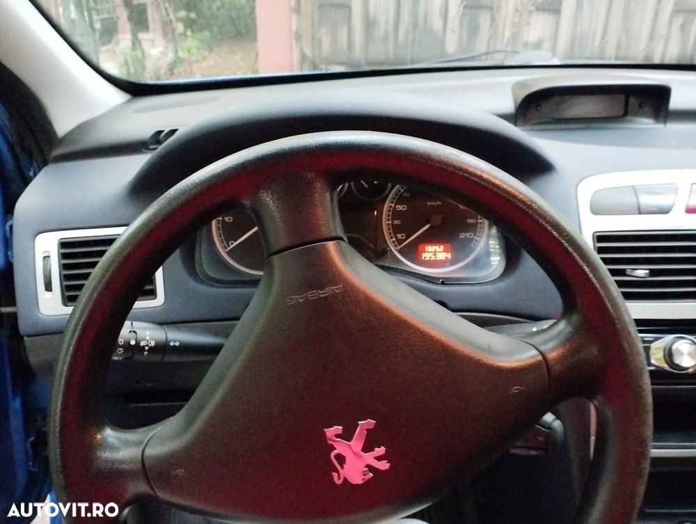 Peugeot 307 SW 2.0HDi - 17