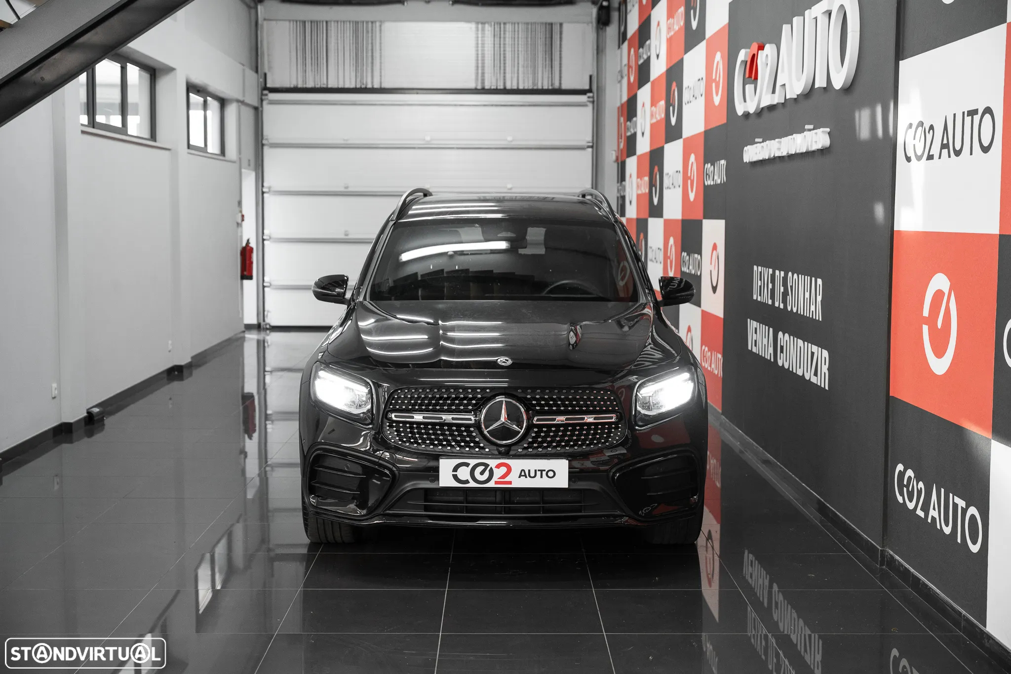 Mercedes-Benz GLB 180 d AMG Line - 2