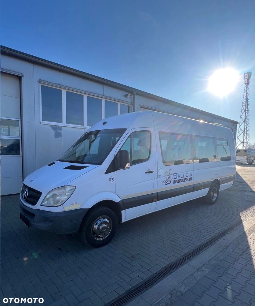 Mercedes-Benz 519 CDI - 2