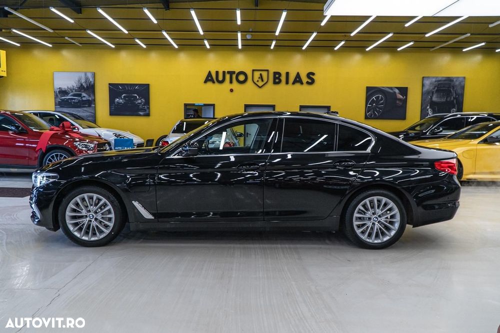 BMW Seria 5 530e iPerformance Aut. Luxury Line - 17