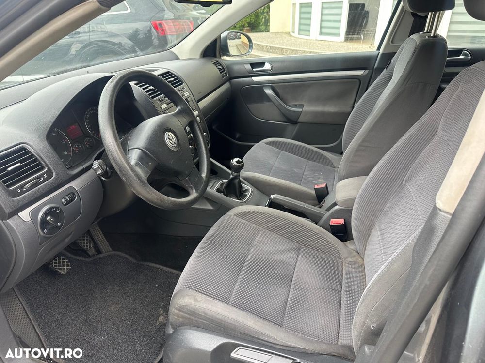 Volkswagen Jetta 1.9 TDI Comfortline - 7
