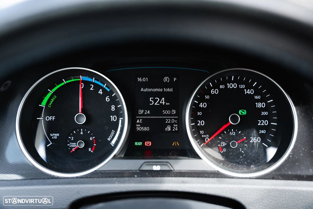 VW Golf 1.4 GTE Plug-In-Hybrid DSG - 6