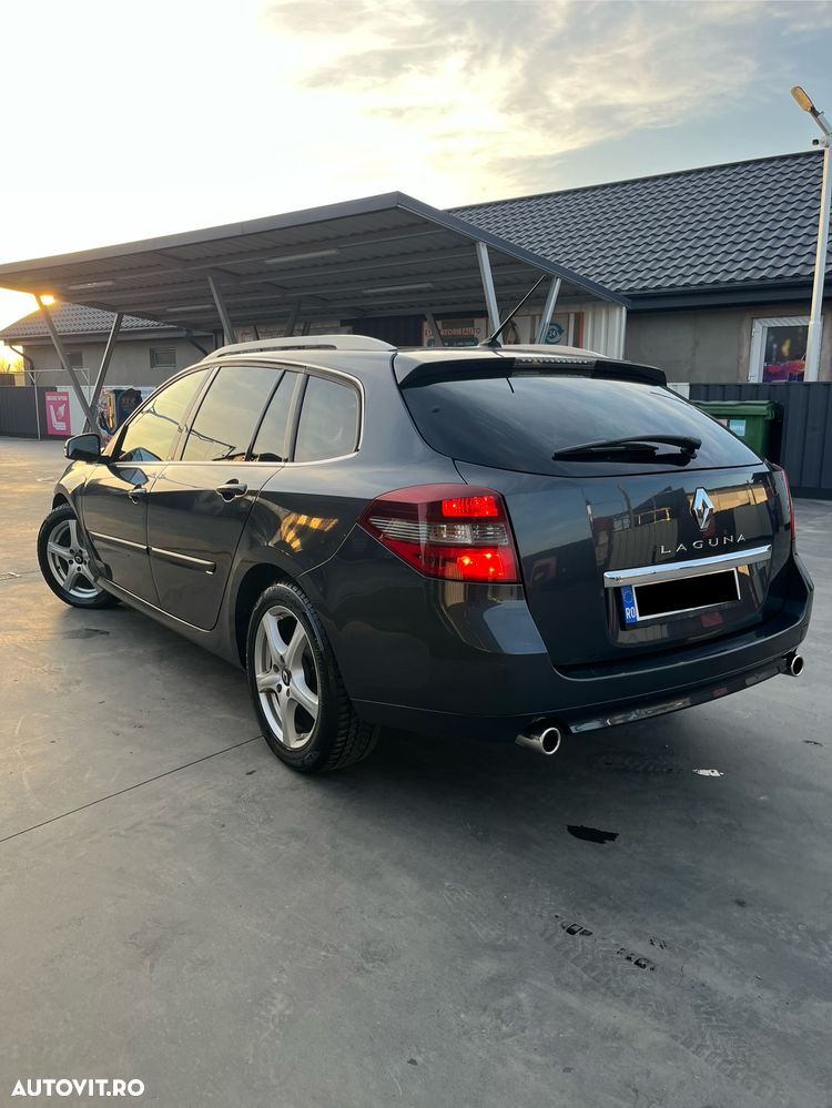 Renault Laguna - 4