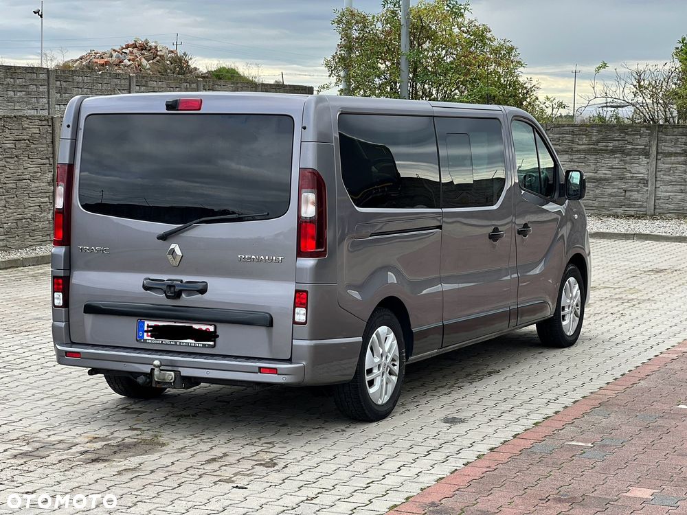 Renault Trafic SpaceClass 2.0 dCi - 3