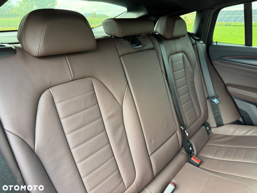 BMW X4 xDrive20i M Sport sport - 25