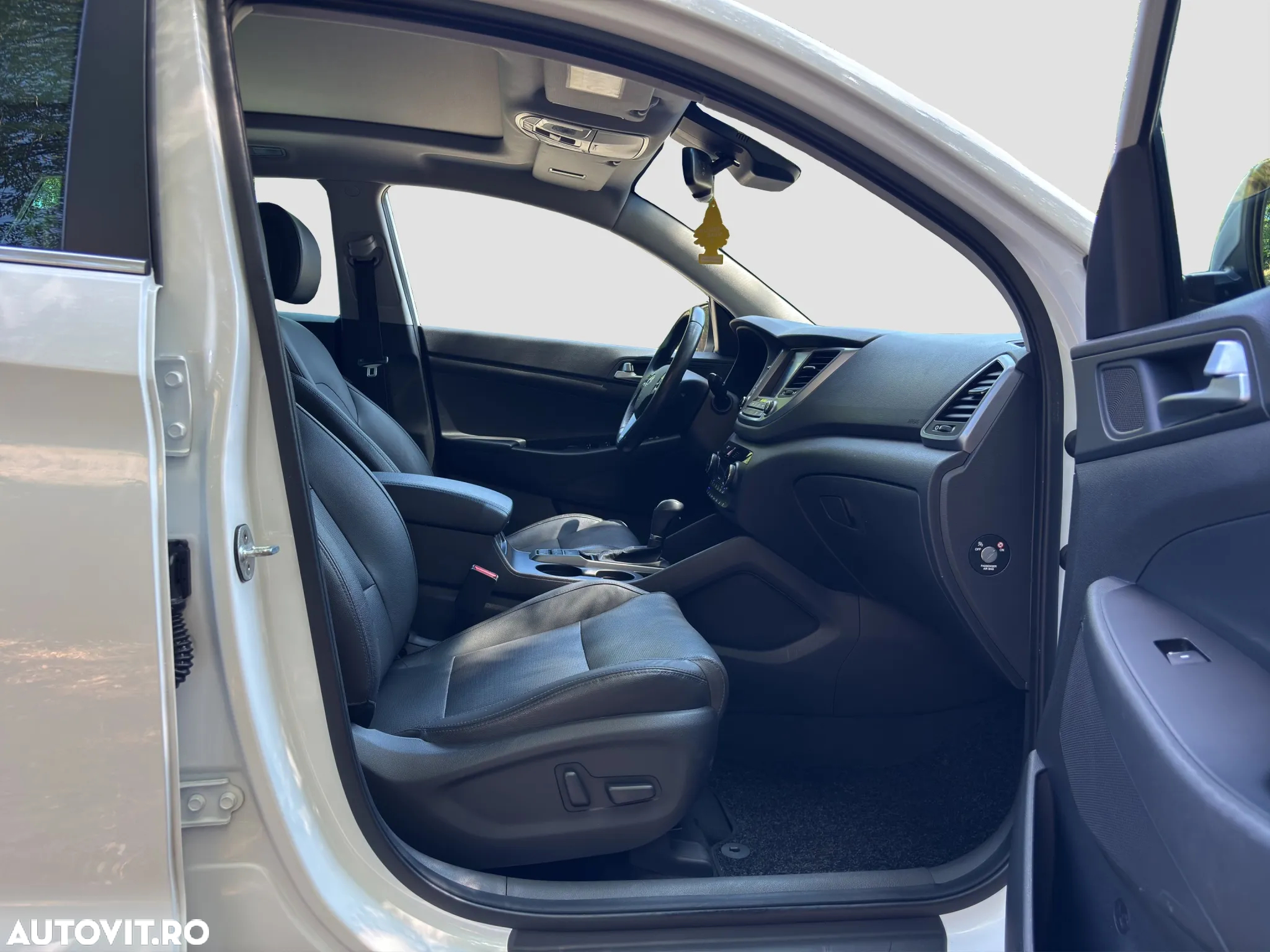 Hyundai Tucson 2.0 CRDI 4WD Automatik Premium - 19