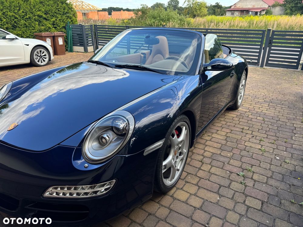 Porsche 911 Carrera S - 3