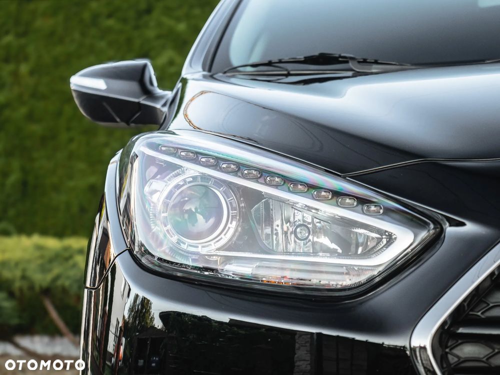 Hyundai i40 Kombi 1.7 CRDi Premium - 36
