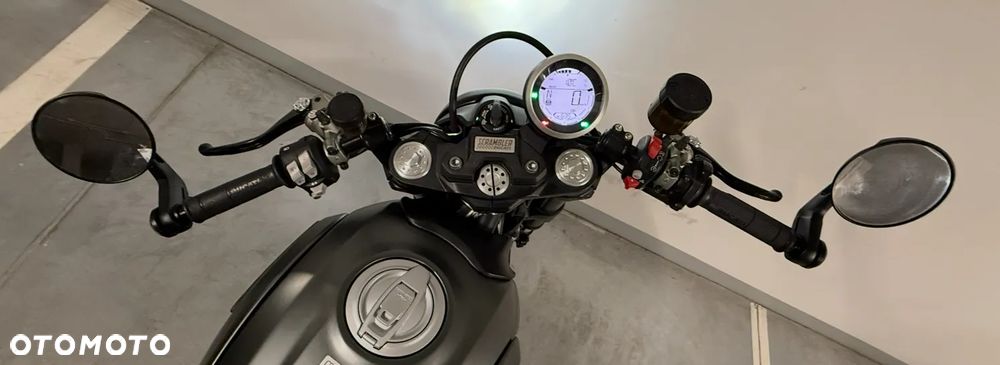 Ducati Scrambler - 10