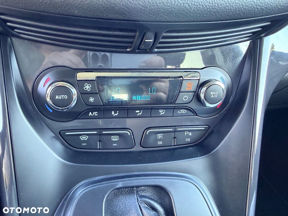 Ford Kuga 2.0 TDCi 4x4 Trend - 33
