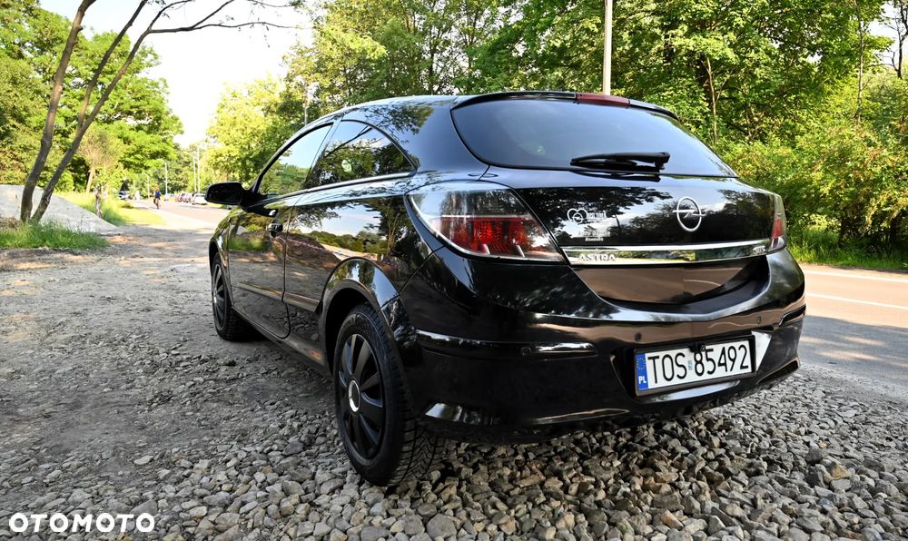 Opel Astra - 16