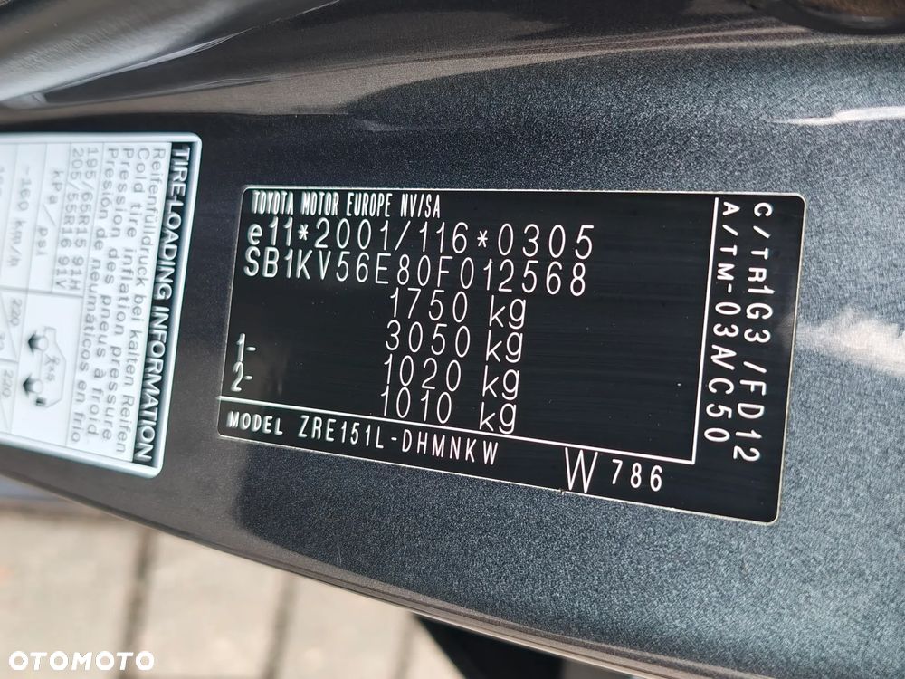 Toyota Auris 1.6 VVT-i Sol - 29
