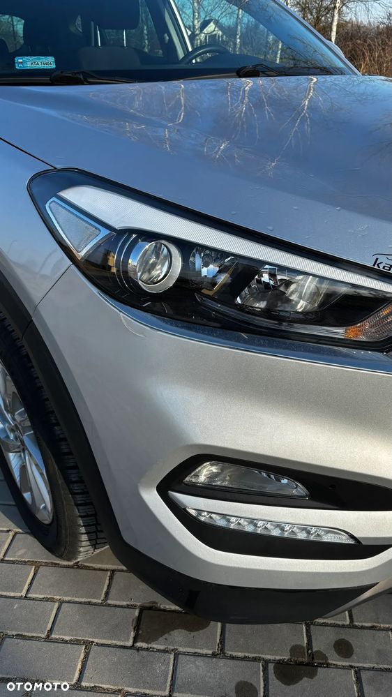 Hyundai Tucson 1.6 GDI BlueDrive Comfort 2WD - 11
