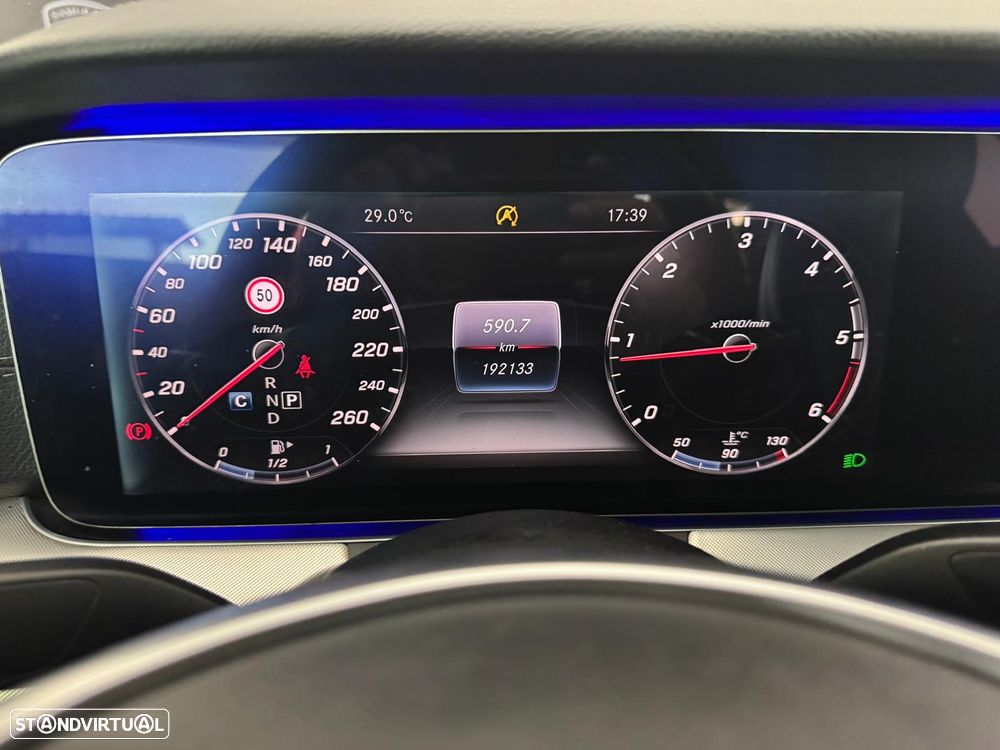 Mercedes-Benz E 220 d AMG Line Aut. - 13