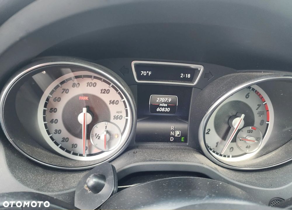 Mercedes-Benz CLA 250 7G-DCT - 11