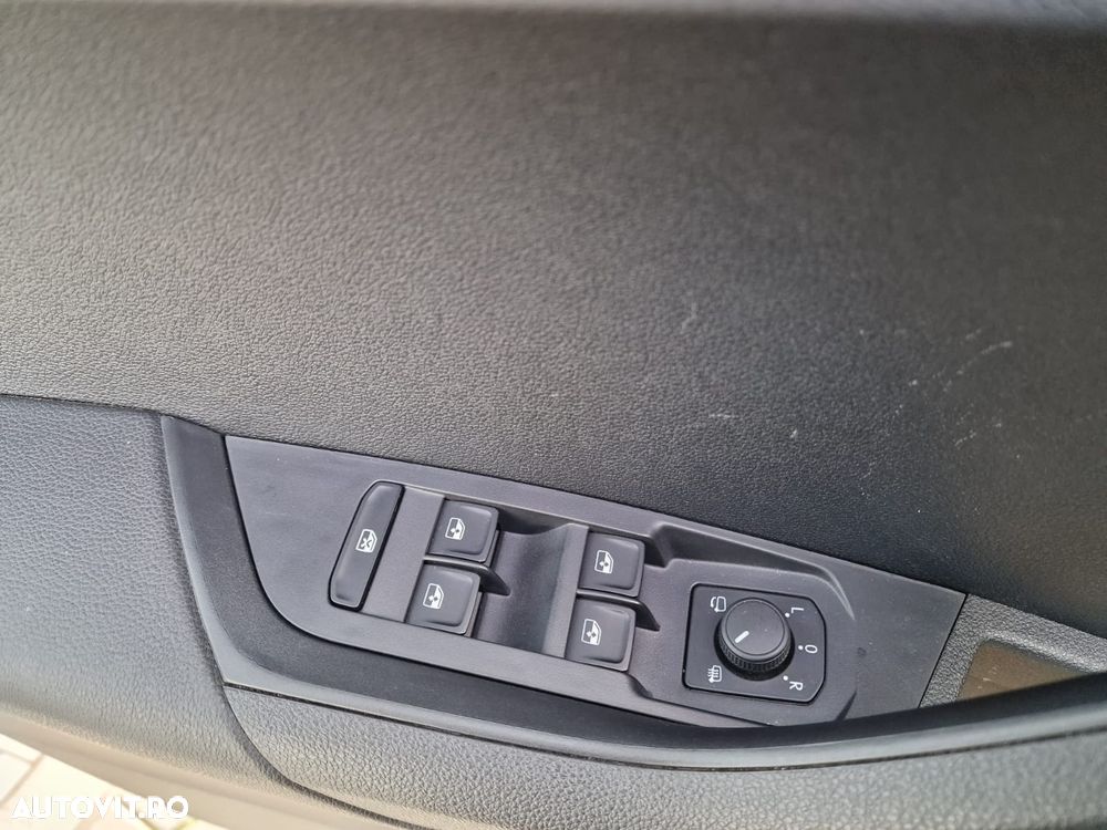 Skoda Karoq 2.0 TDI 4X4 DSG Sportline - 9