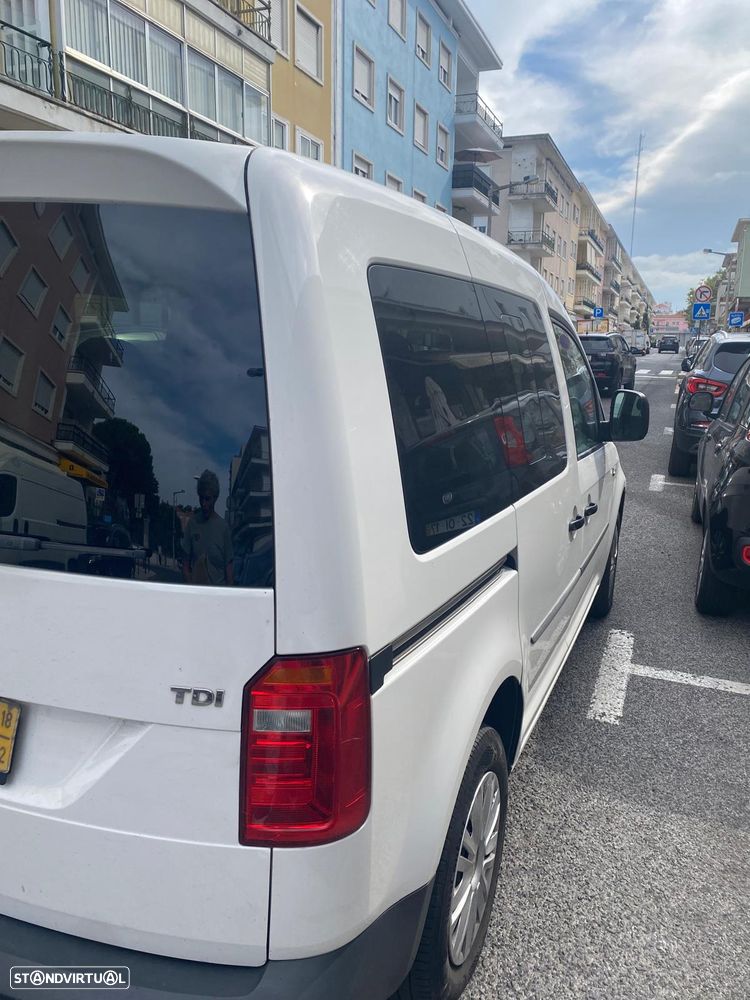VW Caddy - 5