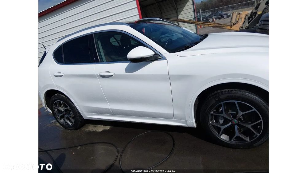 Alfa Romeo Stelvio 2.0 Turbo TI Q4 - 4