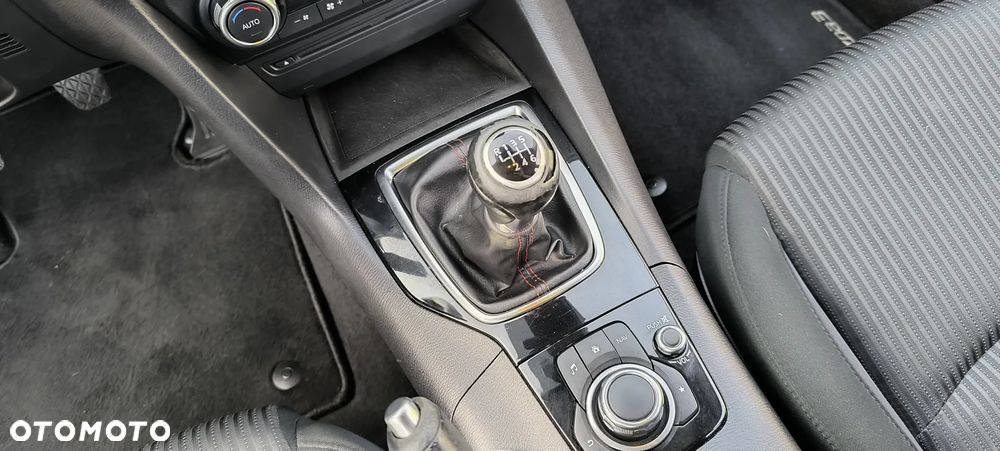 Mazda 3 SKYACTIV-D 150 Exclusive-Line - 9