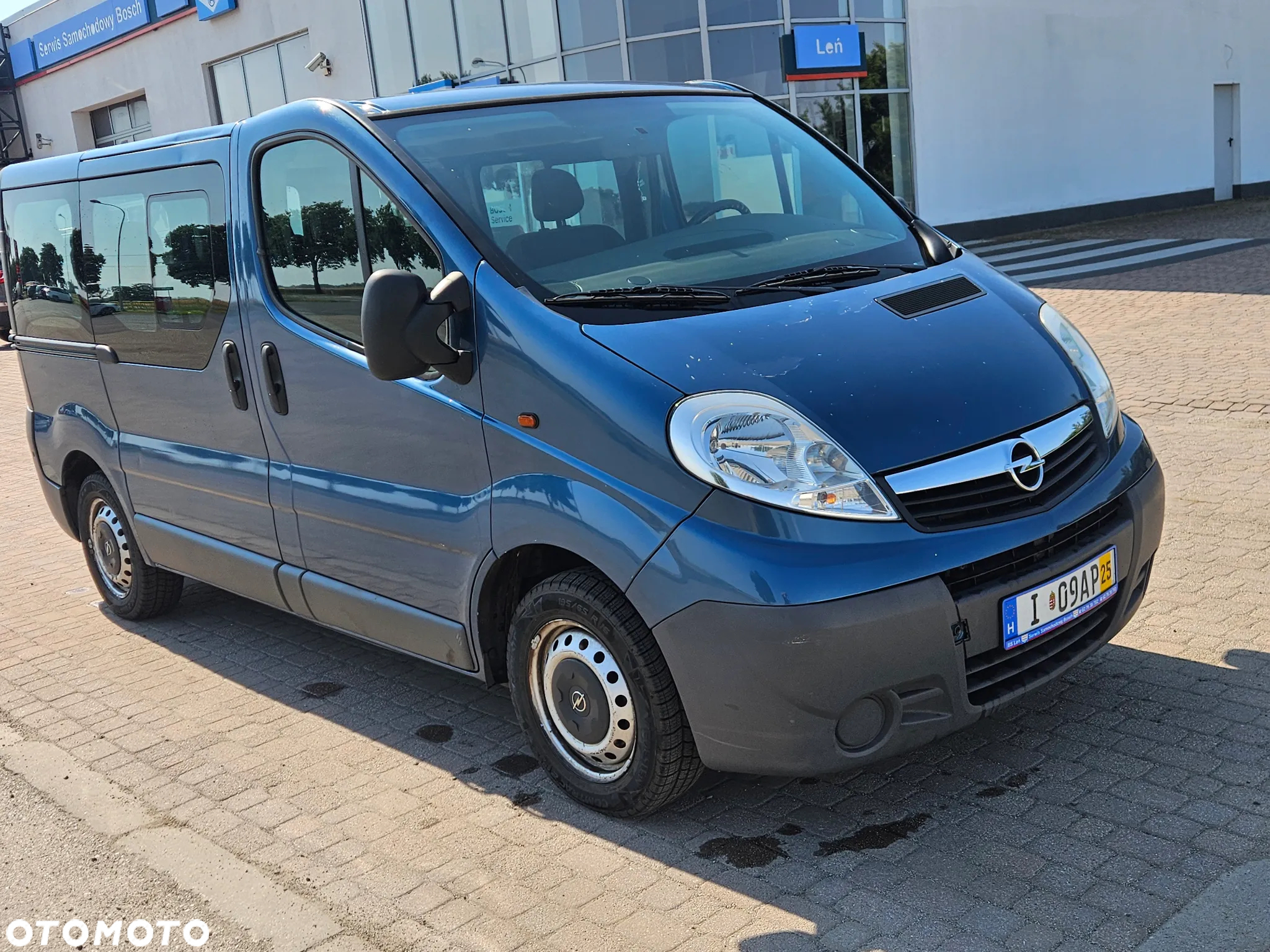 Opel Vivaro L1H1 2.7t - 8