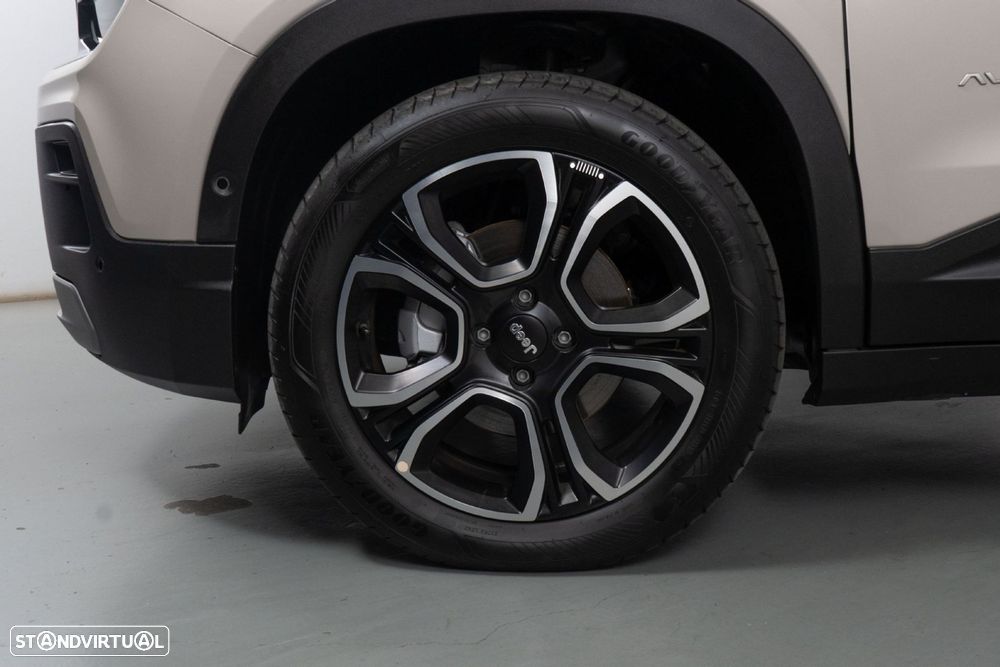 Jeep Avenger 54 kWh Summit - 23