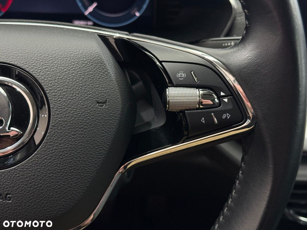 Skoda Octavia 1.5 TSI ACT Style - 23