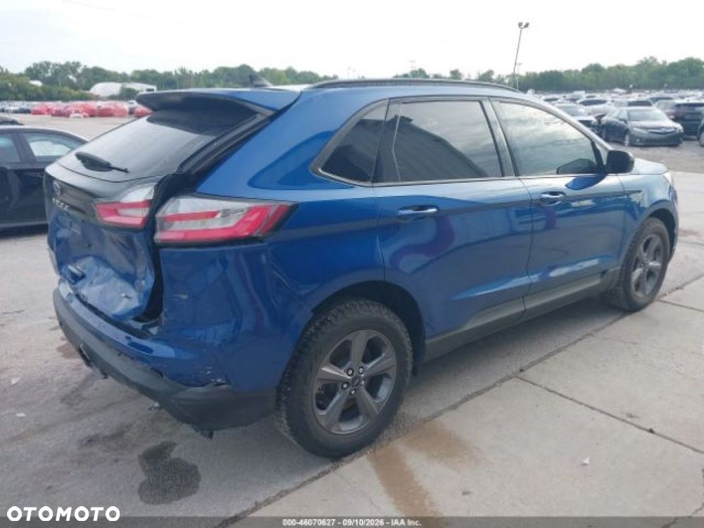 Ford Edge - 2