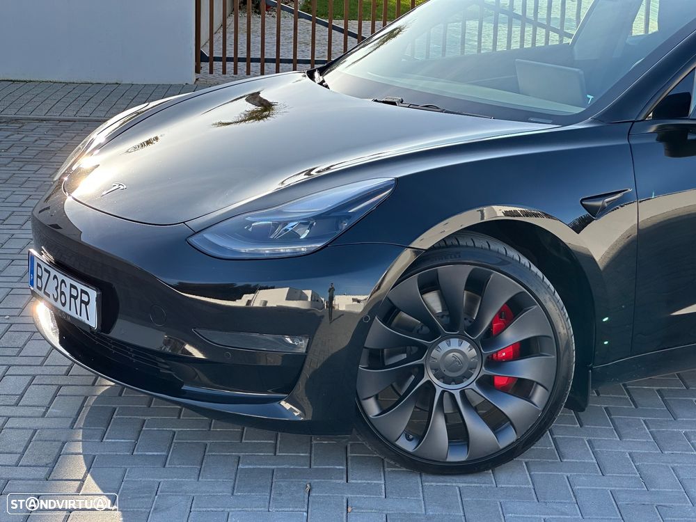 Tesla Model 3 Performance Dual Motor AWD - 37