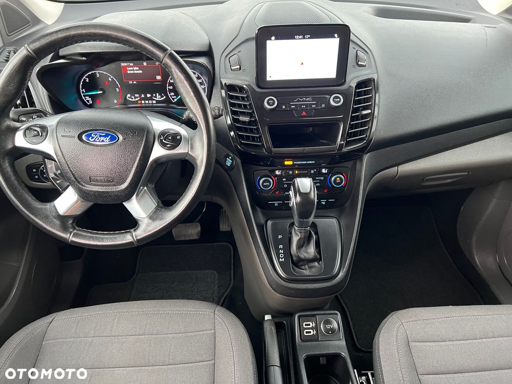 Ford Tourneo Connect Grand - 21