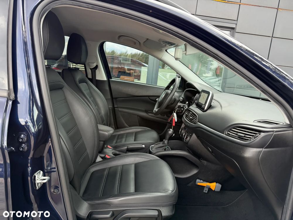 Fiat Tipo 1.6 MultiJet DCT Business Line - 28